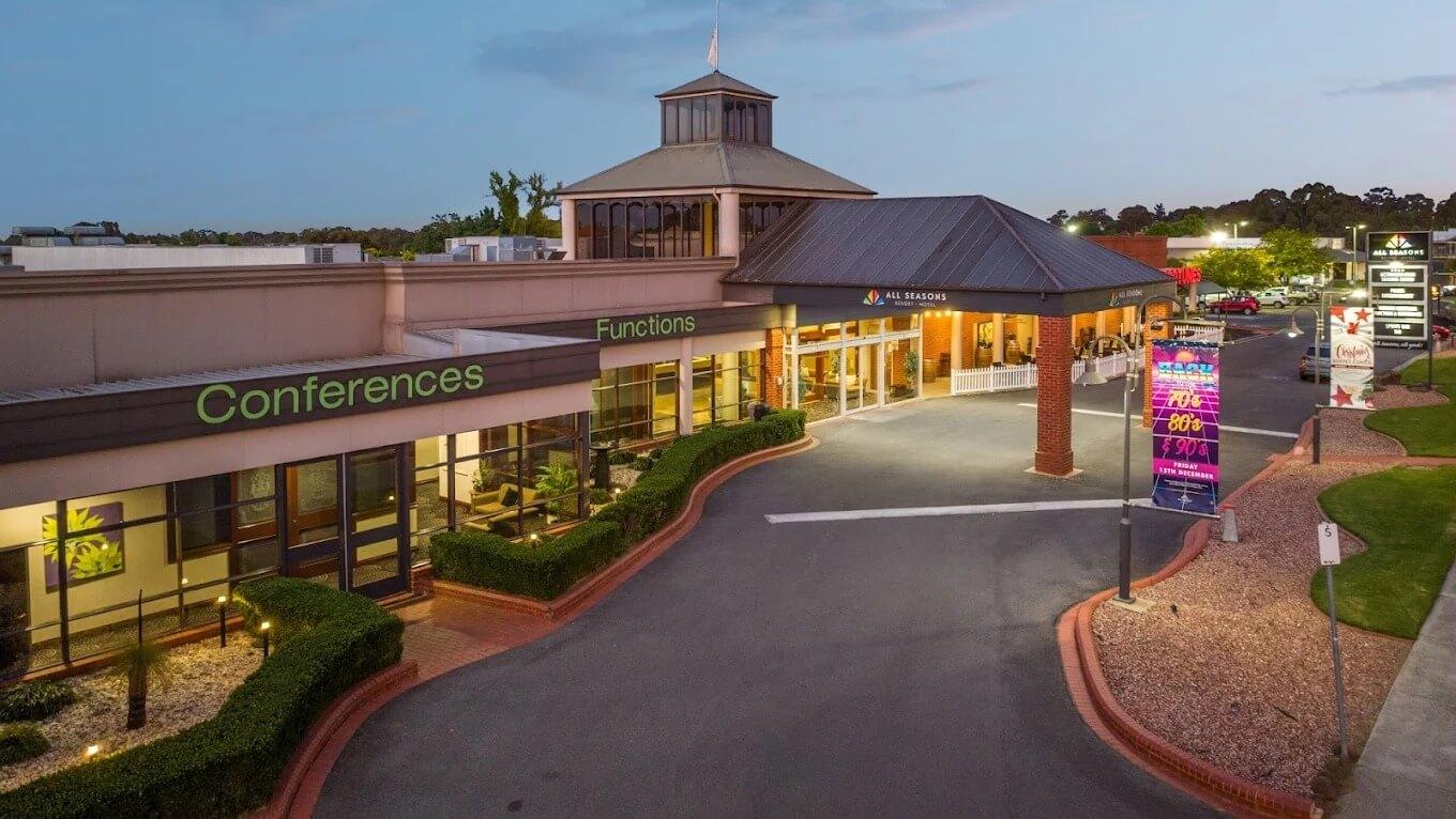 Image of All Seasons Resort Hotel in Strathdale, Victoria